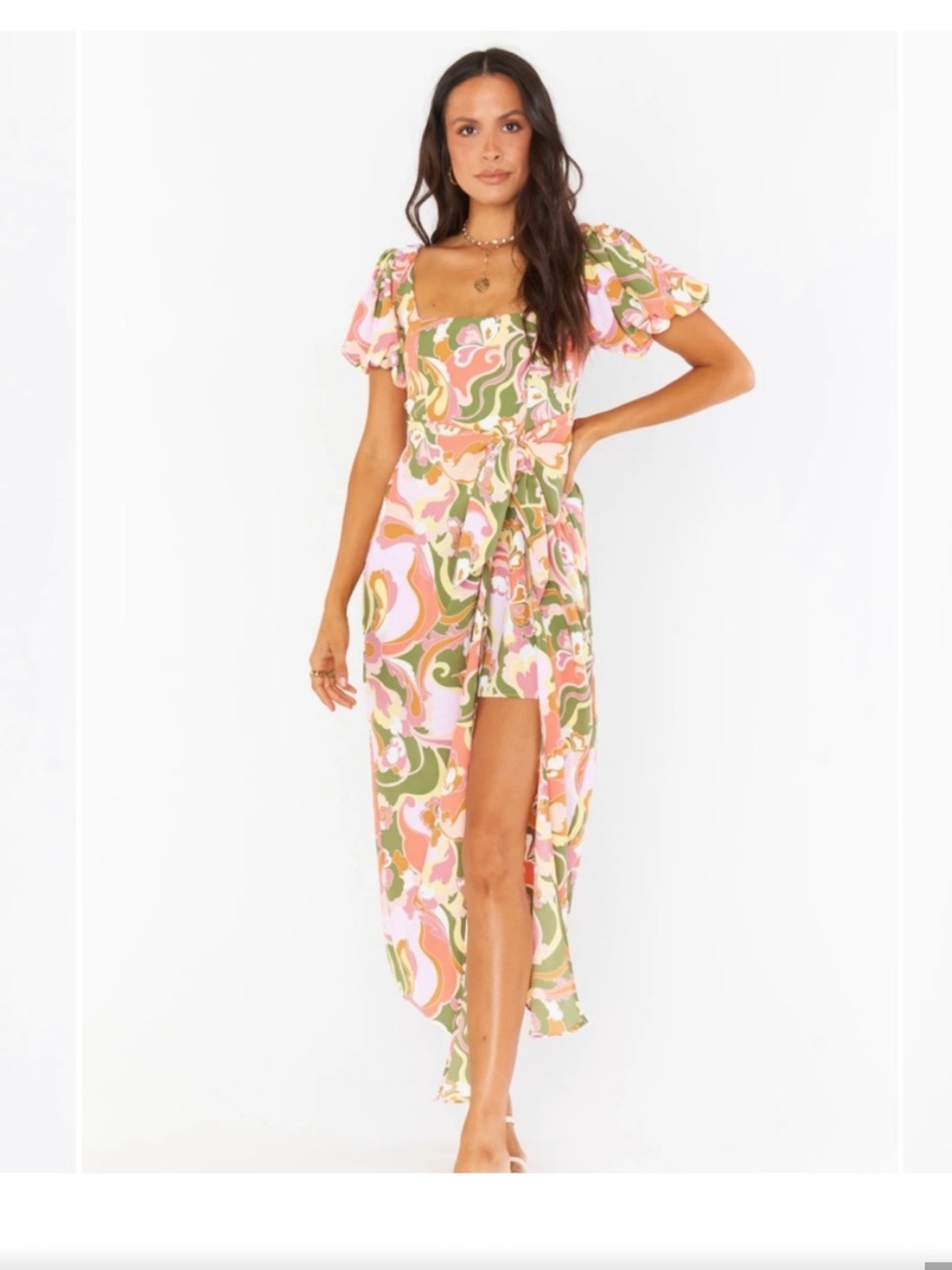 Show Me Your Mumu Danielle
Dress in Retro Blooms
